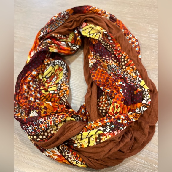 LOOP TWIST SCARF FROM NORDSTROM - Picture 4 of 5